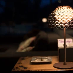 Tatou Table